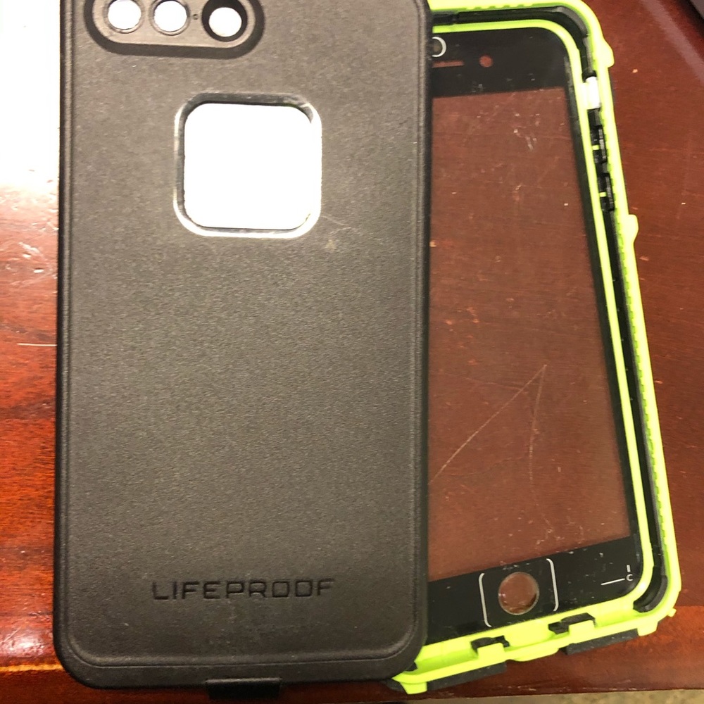 iPhone 8 Plus LifeProof Case